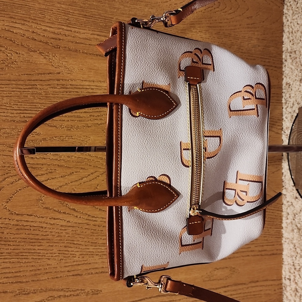 EUC Dooney and Bourke Monogram Small Handle Tote - Picture 6 of 7
